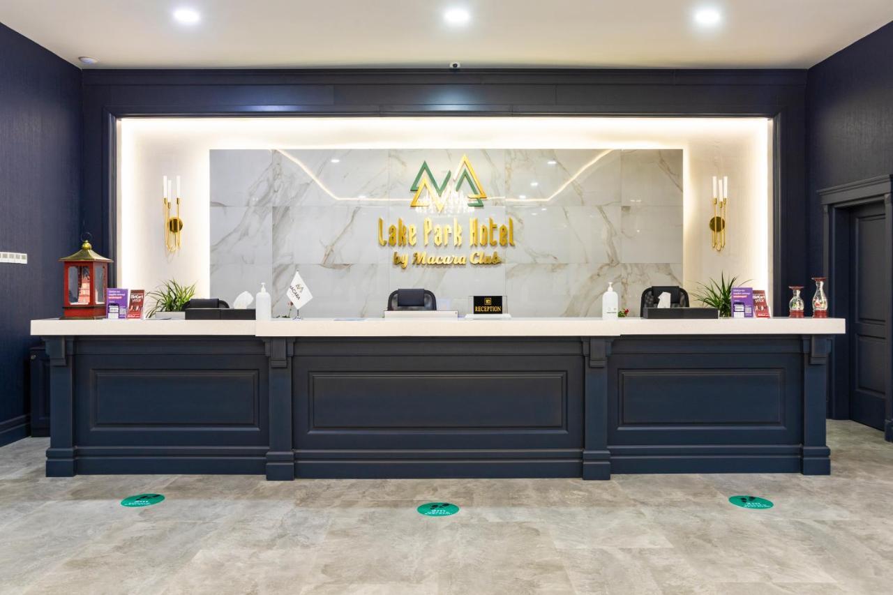 Macara Lake Park Quba Exterior photo Lobby of Lake View Hotel