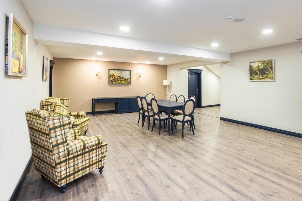 Macara Lake Park Quba Exterior photo The basement of the house