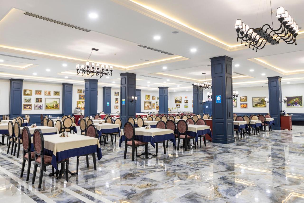 Macara Lake Park Quba Exterior photo The restaurant