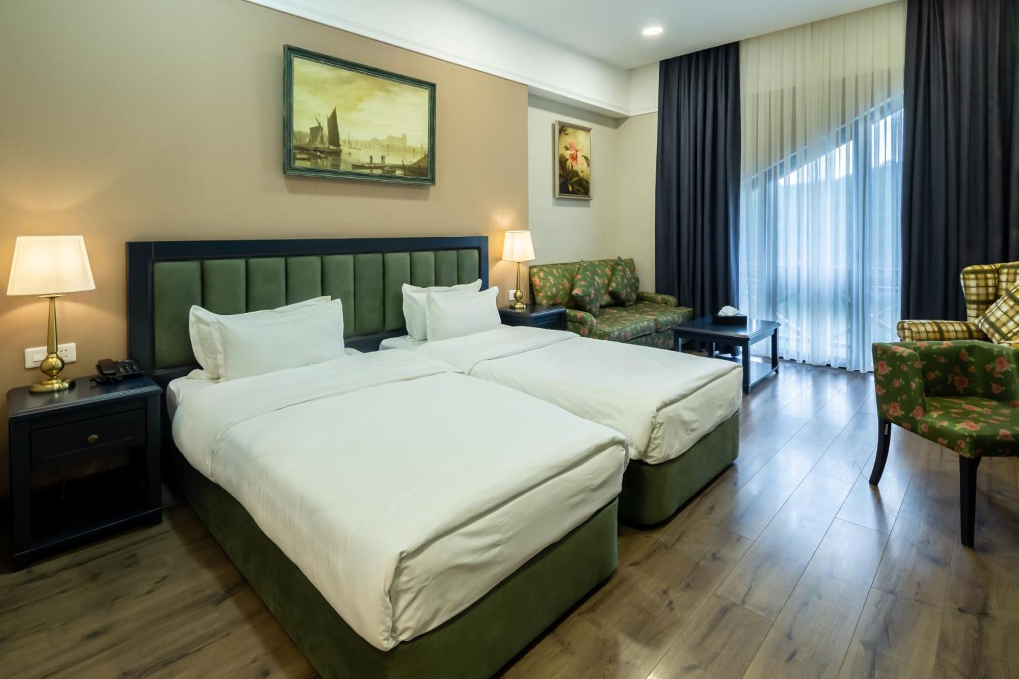 Macara Lake Park Quba Exterior photo Deluxe Room